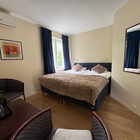 Inge Hotel 3*